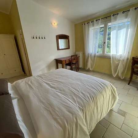 Bed & Breakfast Rossofiore Annunziata (Sardinia)